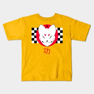 Kitsune with checkerboard pattern in the background. Kids T-Shirt